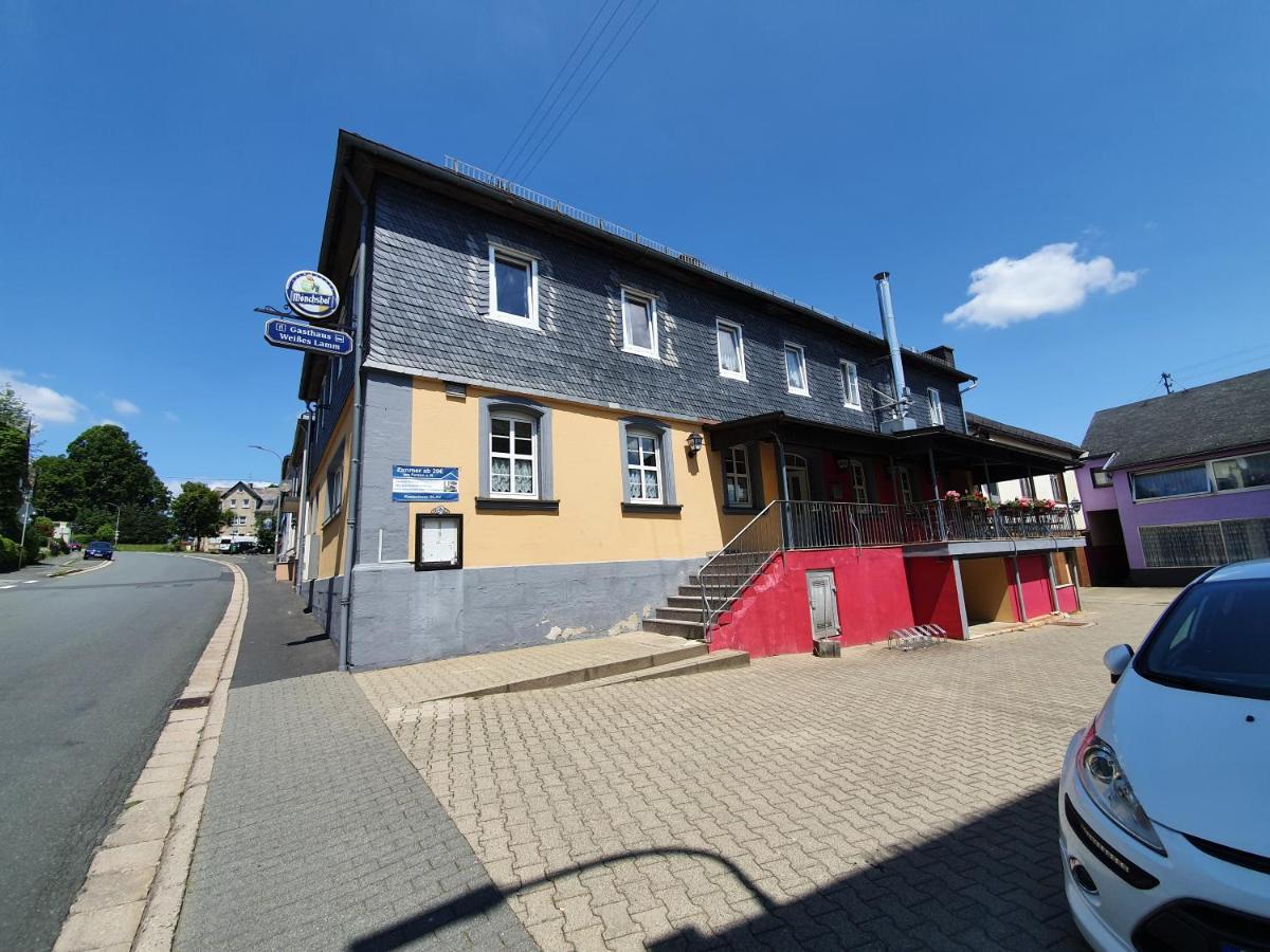 Gaestehaus Weisses Lamm - Monteurzimmer Nordhalben Exterior photo